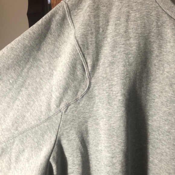 Gray Jordan crew neck - Picture 3 of 6